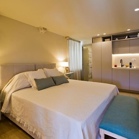 Riva Yacht Hvar Town Apartment ภายนอก รูปภาพ