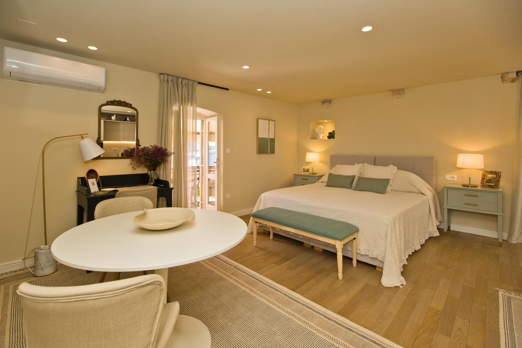 Riva Yacht Hvar Town Apartment ภายนอก รูปภาพ